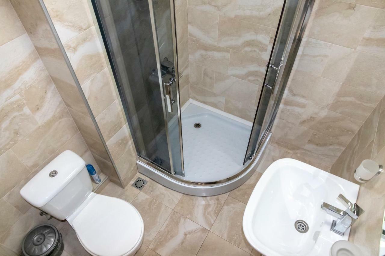 Orbi Apartment Ruslan Batumi Exteriör bild